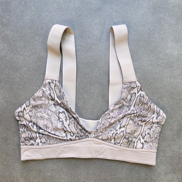 SPANX Other - Spanx Bra-llelujah Bralette